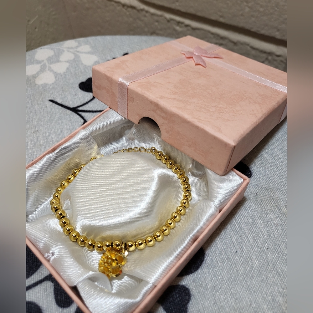Gold-tone bracelet